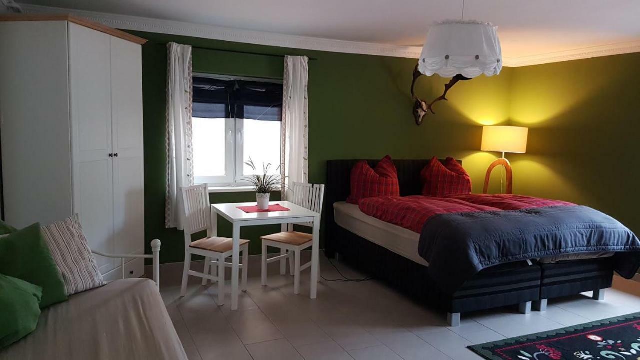 אברסוולדה-פינו Guest House Altes Forstamt מראה חיצוני תמונה