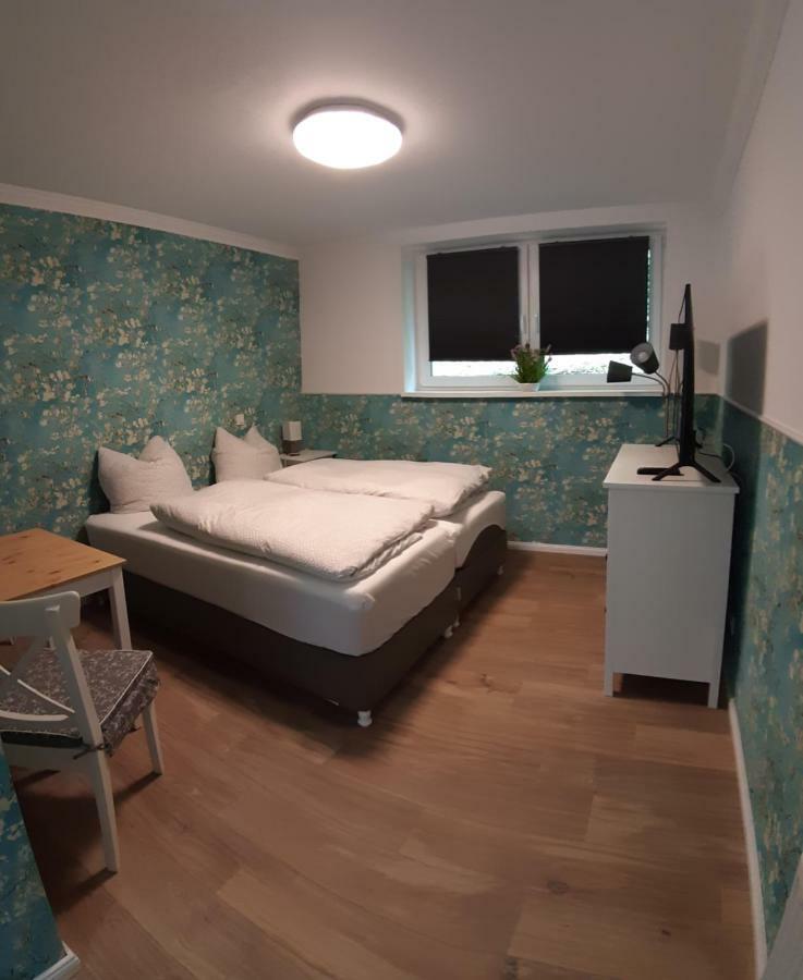אברסוולדה-פינו Guest House Altes Forstamt מראה חיצוני תמונה